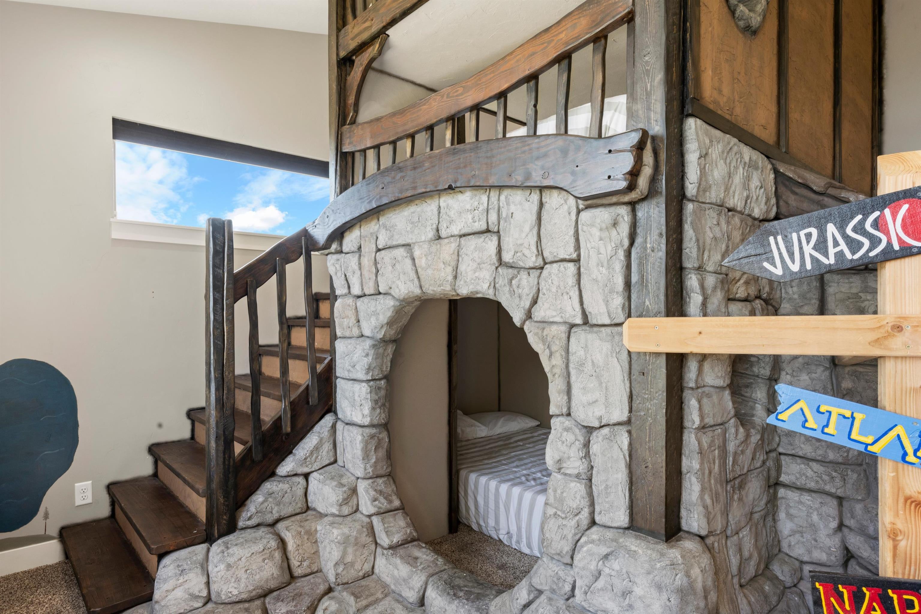 Fish Haven, Idaho, 83287, United States, ,6 BathroomsBathrooms,Residential,Active,1797985