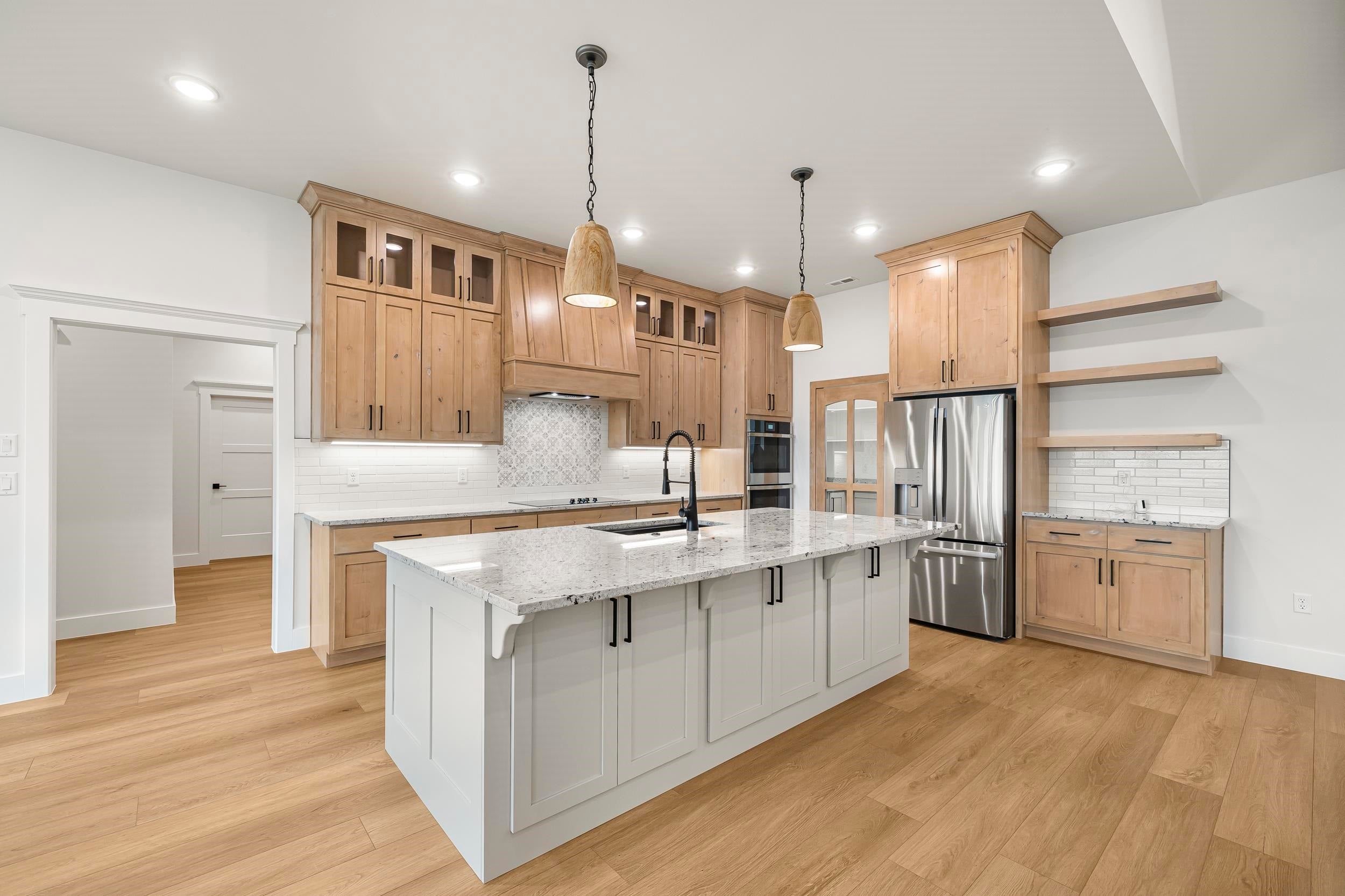 Pocatello, Idaho, 83202, United States, 4 Bedrooms Bedrooms, ,4 BathroomsBathrooms,Residential,Active,1997545