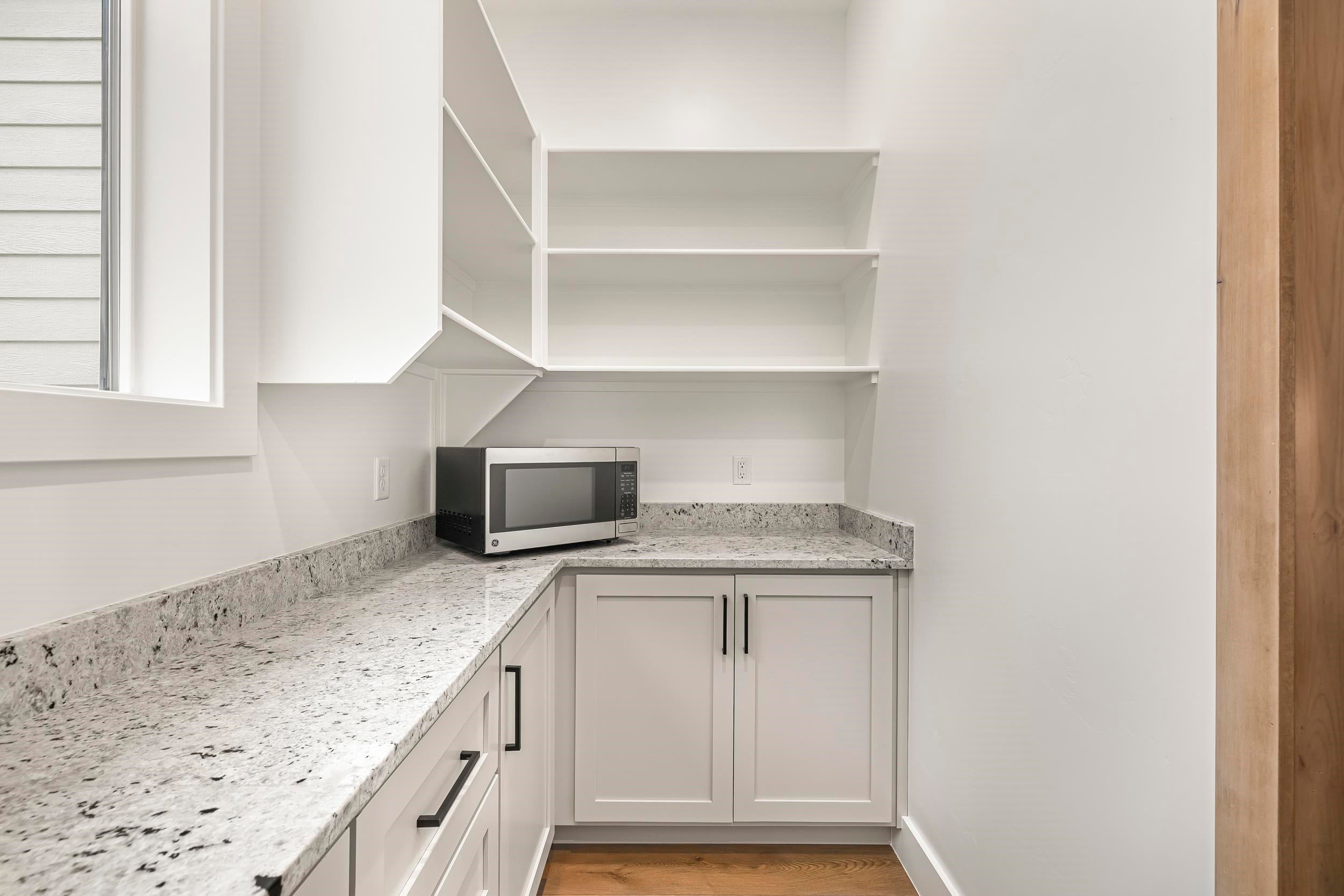 Pocatello, Idaho, 83202, United States, 4 Bedrooms Bedrooms, ,4 BathroomsBathrooms,Residential,Active,1997545