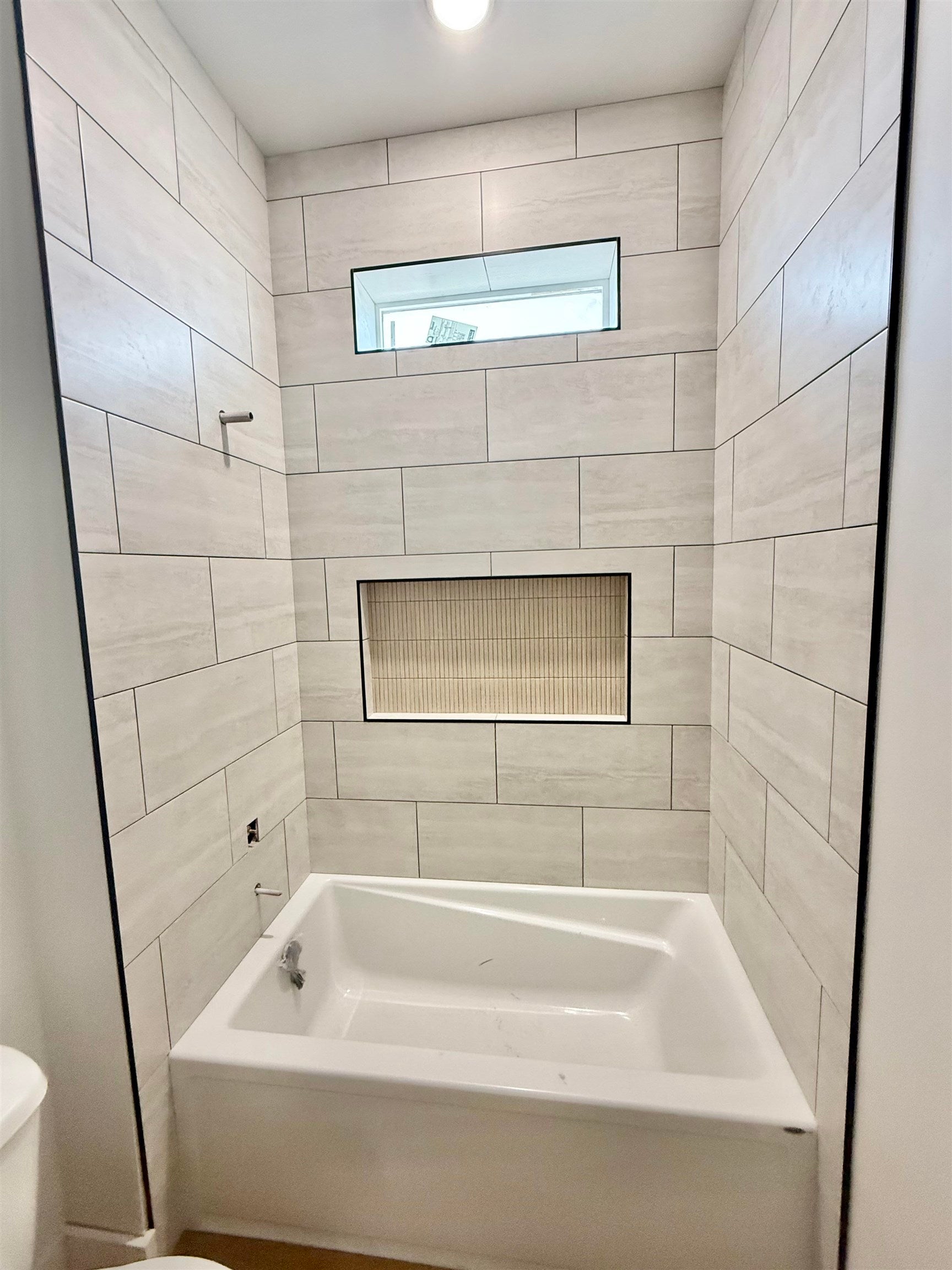 Pocatello, Idaho, 83202, United States, 4 Bedrooms Bedrooms, ,4 BathroomsBathrooms,Residential,Active,1914634