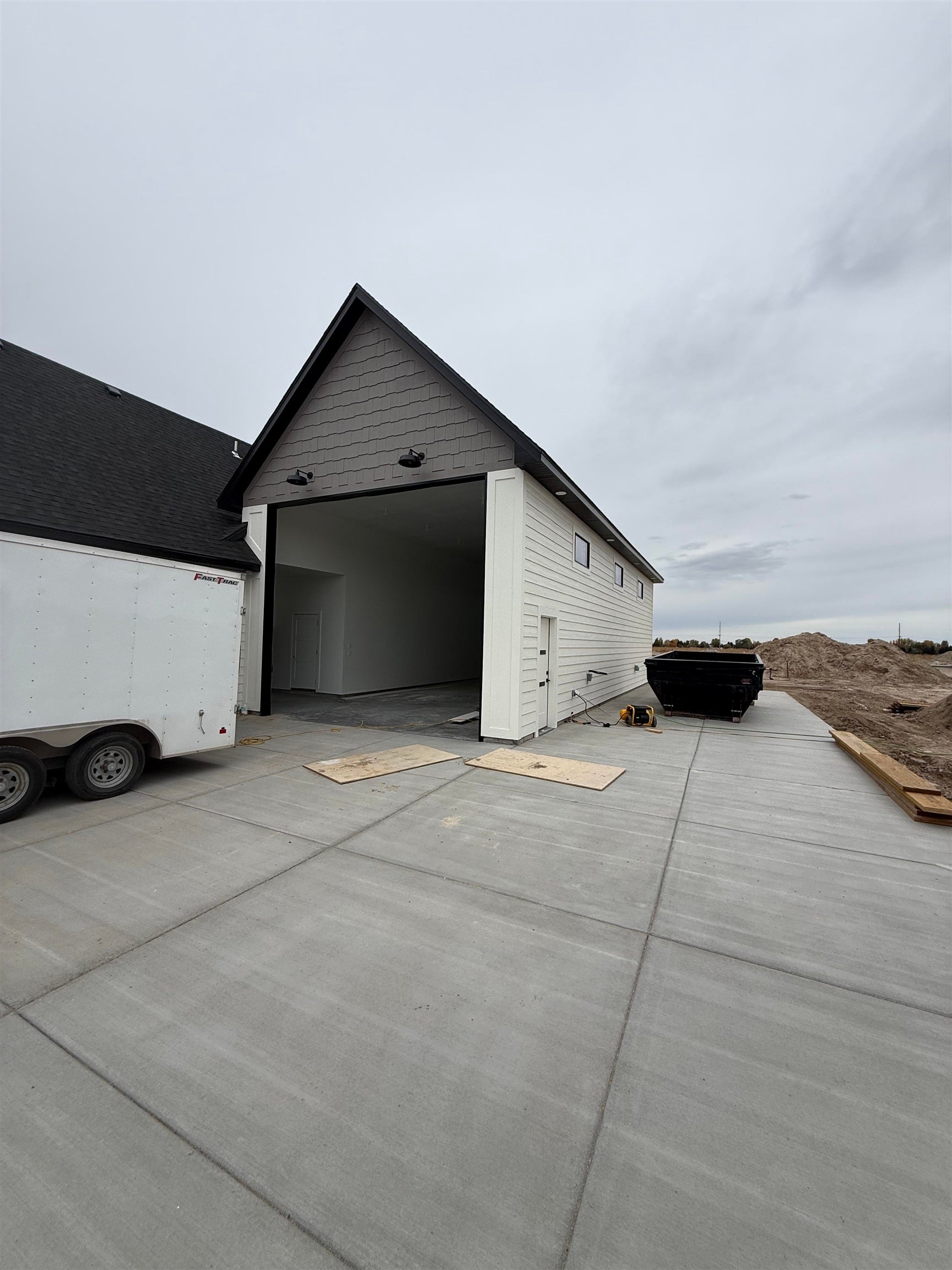 Pocatello, Idaho, 83202, United States, 4 Bedrooms Bedrooms, ,4 BathroomsBathrooms,Residential,Active,1914634