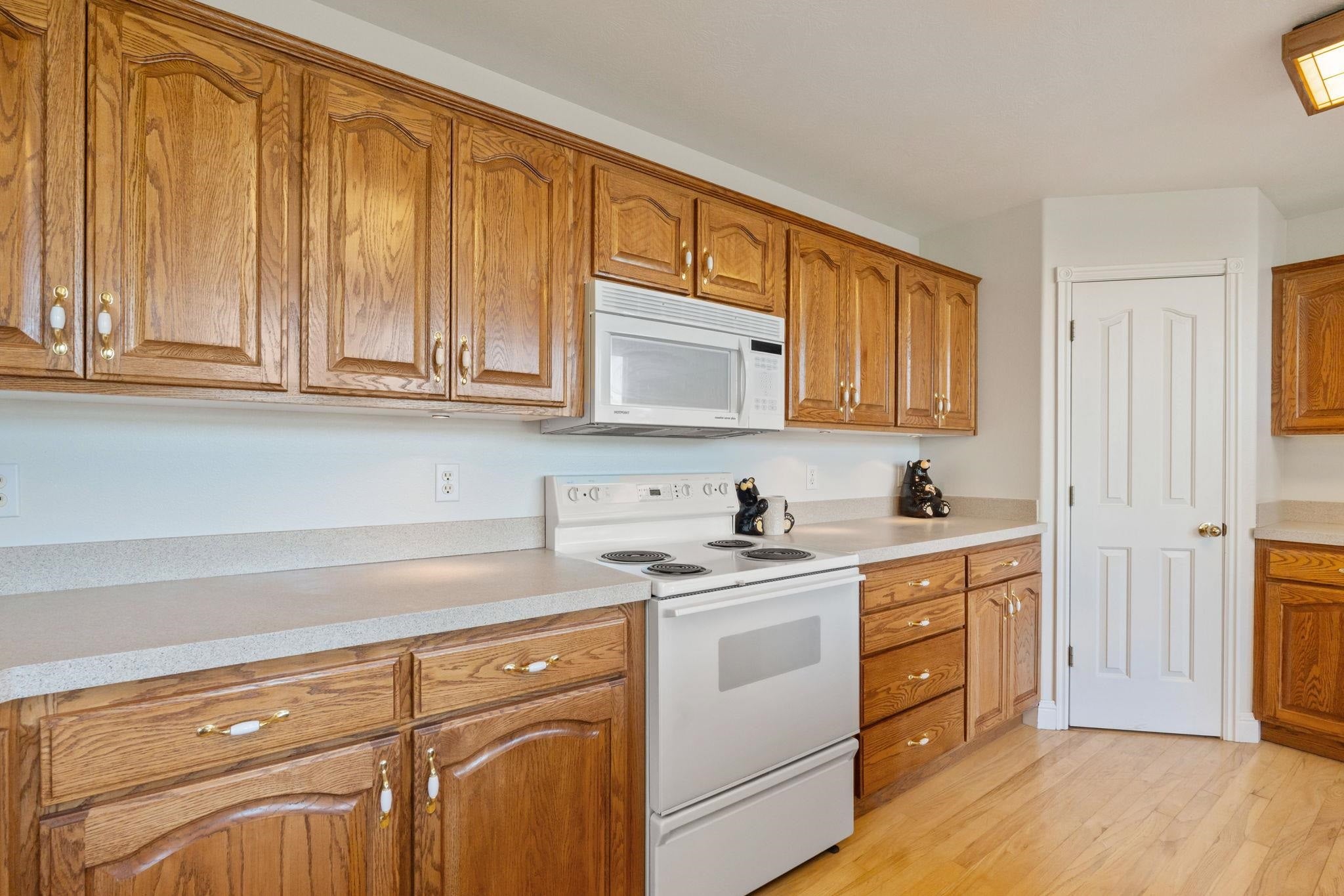 Lava Hot Springs, Idaho, 83246, United States, ,3 BathroomsBathrooms,Residential,Active,1863485