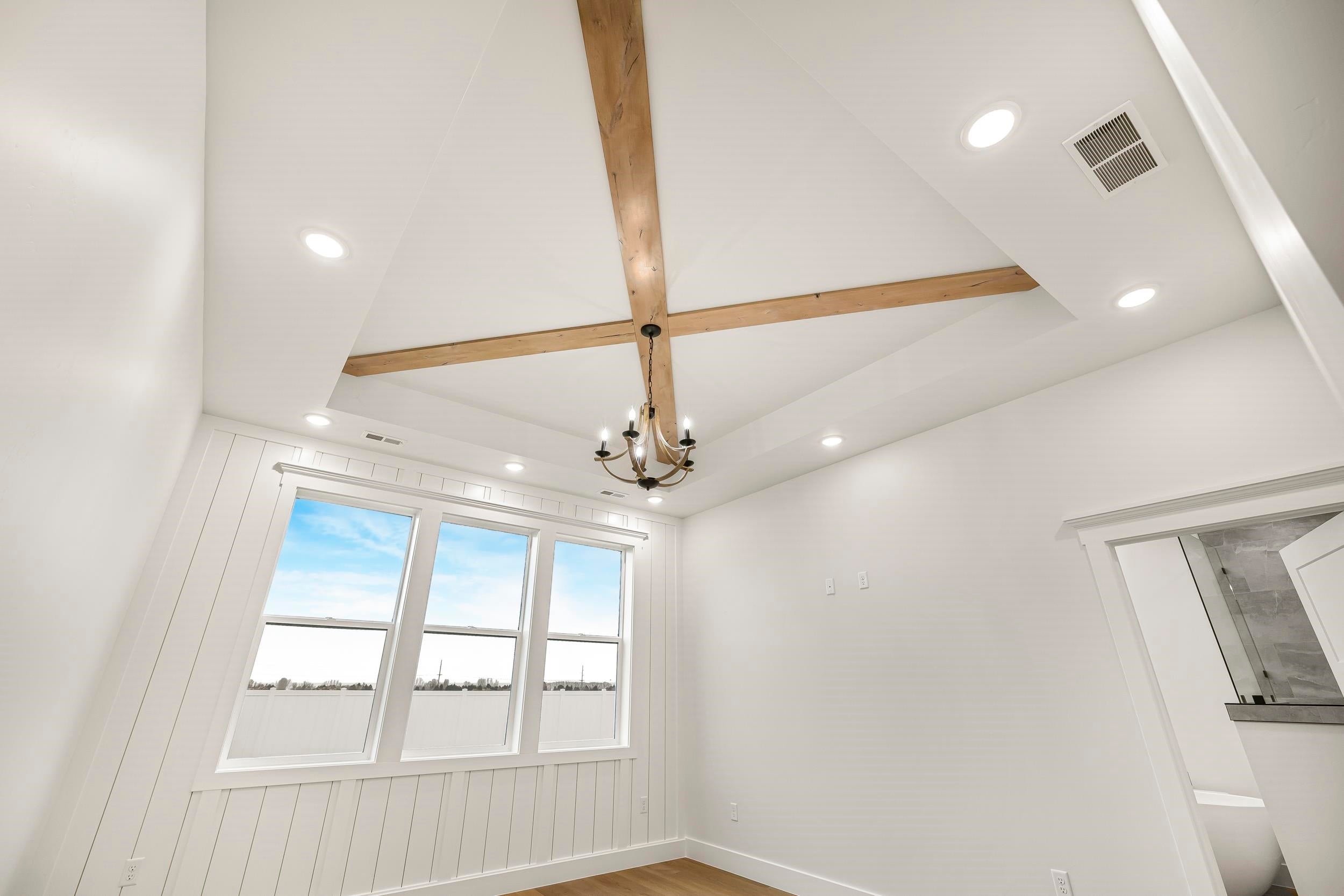 Pocatello, Idaho, 83202, United States, 4 Bedrooms Bedrooms, ,4 BathroomsBathrooms,Residential,Active,1997545