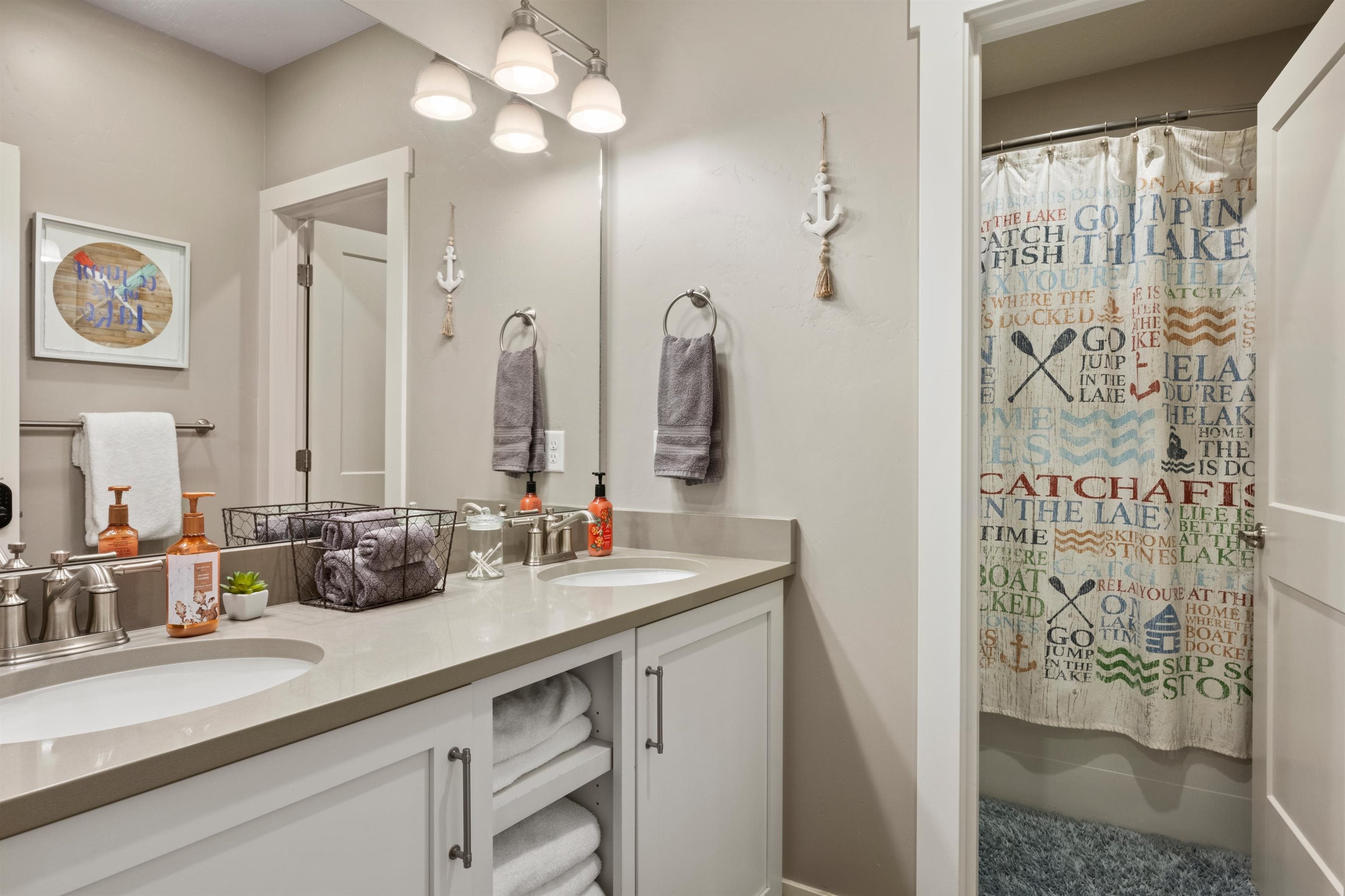 Fish Haven, Idaho, 83287, United States, ,6 BathroomsBathrooms,Residential,Active,1797985