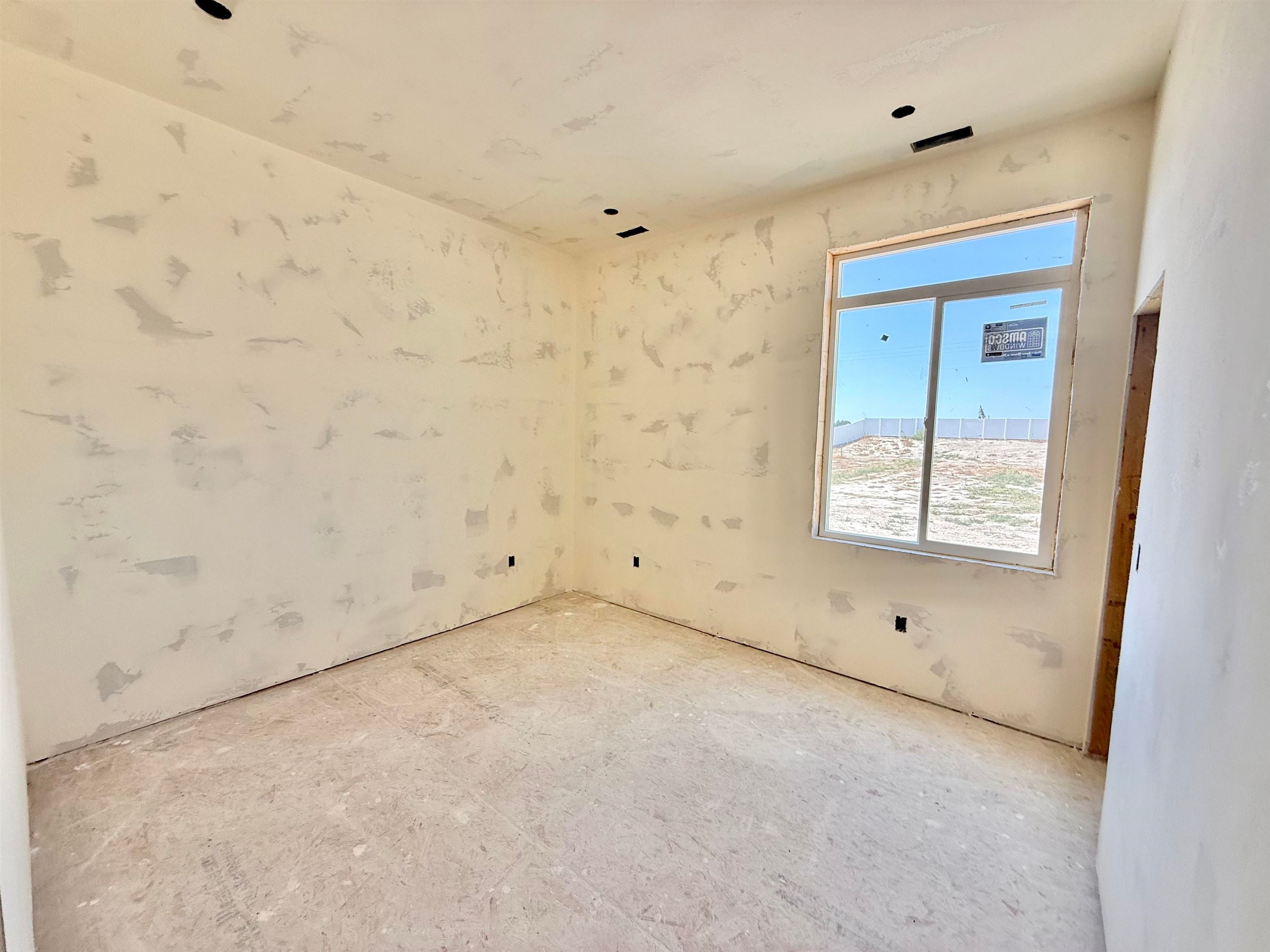 Pocatello, Idaho, 83202, United States, 4 Bedrooms Bedrooms, ,4 BathroomsBathrooms,Residential,Active,1914634