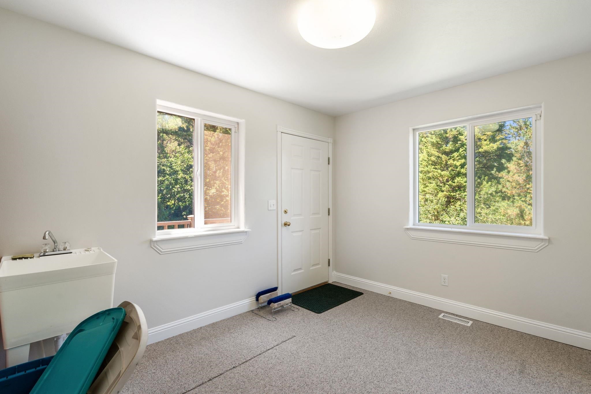 Lava Hot Springs, Idaho, 83246, United States, ,3 BathroomsBathrooms,Residential,Active,1863485