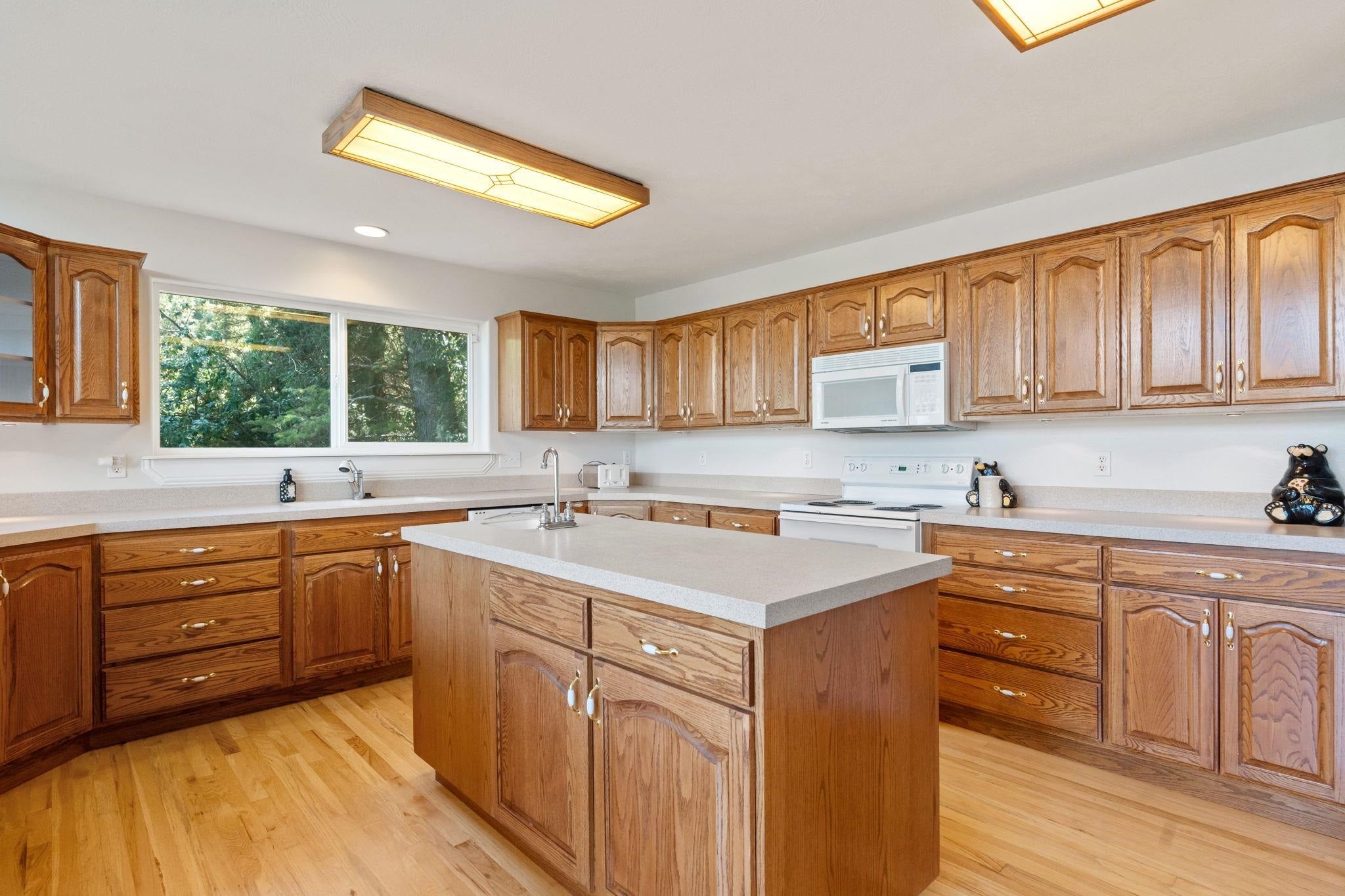 Lava Hot Springs, Idaho, 83246, United States, ,3 BathroomsBathrooms,Residential,Active,1863485