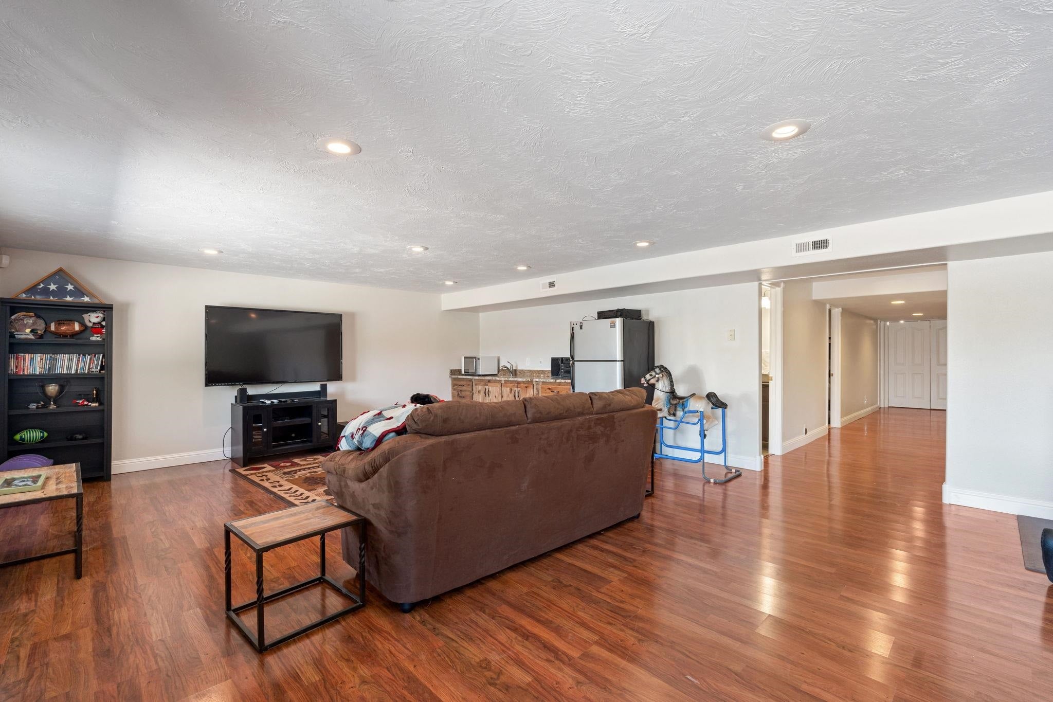 Lava Hot Springs, Idaho, 83246, United States, ,3 BathroomsBathrooms,Residential,Active,1863485