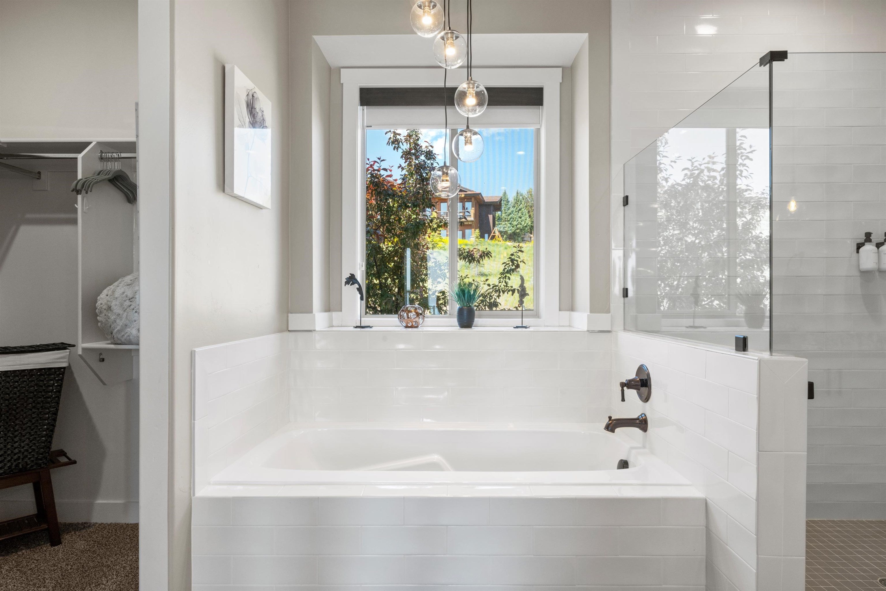 Fish Haven, Idaho, 83287, United States, ,6 BathroomsBathrooms,Residential,Active,1797985