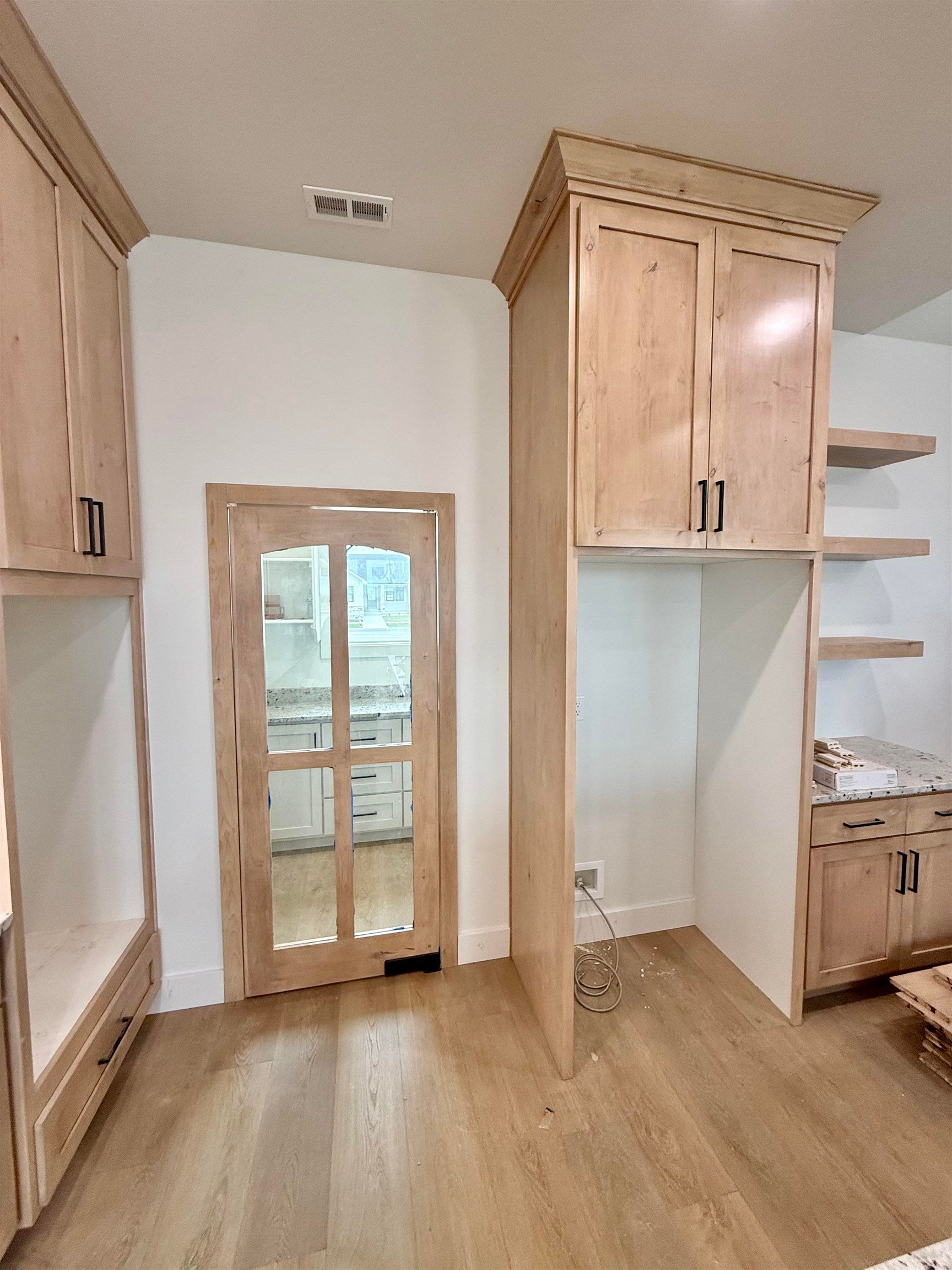 Pocatello, Idaho, 83202, United States, 4 Bedrooms Bedrooms, ,4 BathroomsBathrooms,Residential,Active,1914634