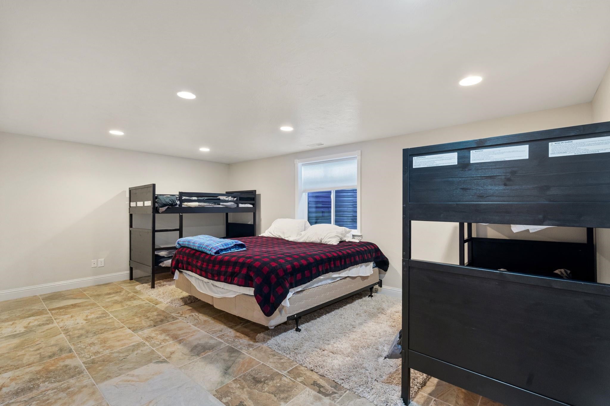 Lava Hot Springs, Idaho, 83246, United States, ,3 BathroomsBathrooms,Residential,Active,1863485