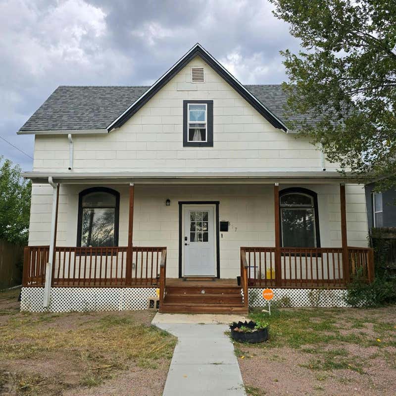 817 W 15TH ST, PUEBLO, CO 81003, photo 1 of 21