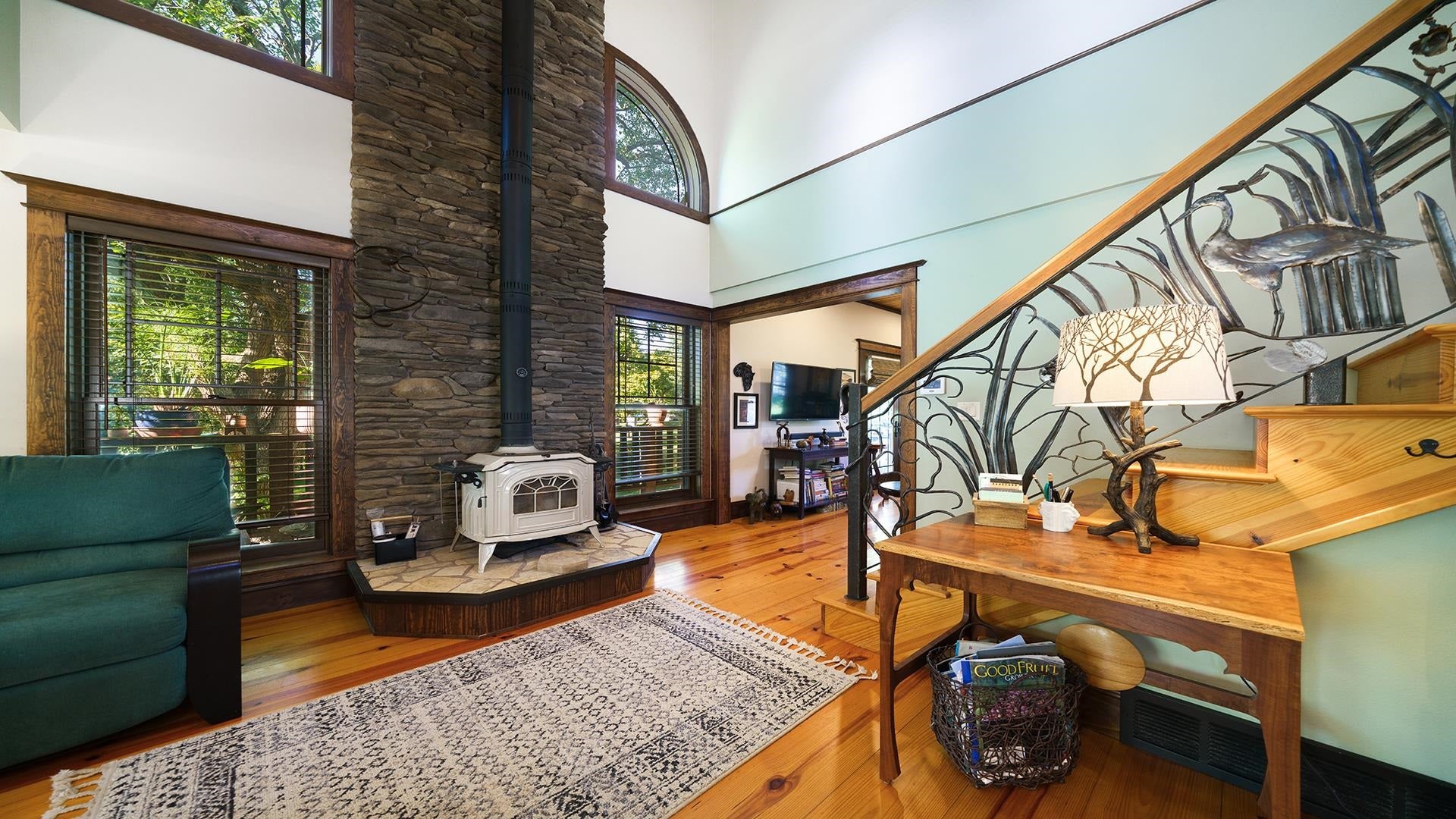 Franklin Grove, Illinois, 61031, United States, 9 Bedrooms Bedrooms, ,9 BathroomsBathrooms,Residential,Active,1965785