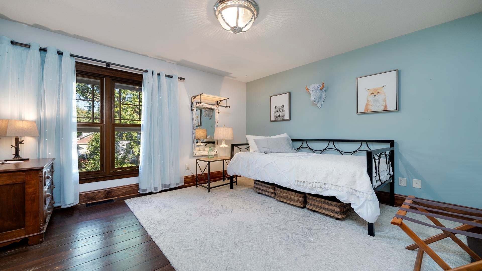 Franklin Grove, Illinois, 61031, United States, 9 Bedrooms Bedrooms, ,9 BathroomsBathrooms,Residential,Active,1965785