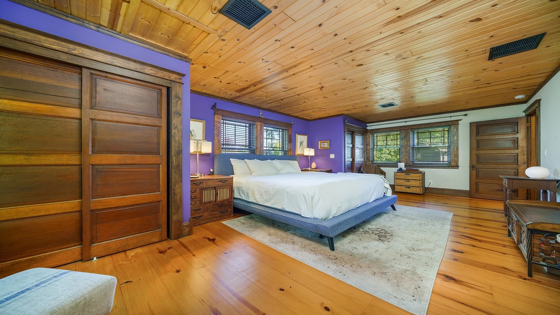 Franklin Grove, Illinois, 61031, United States, 9 Bedrooms Bedrooms, ,9 BathroomsBathrooms,Residential,Active,1965785