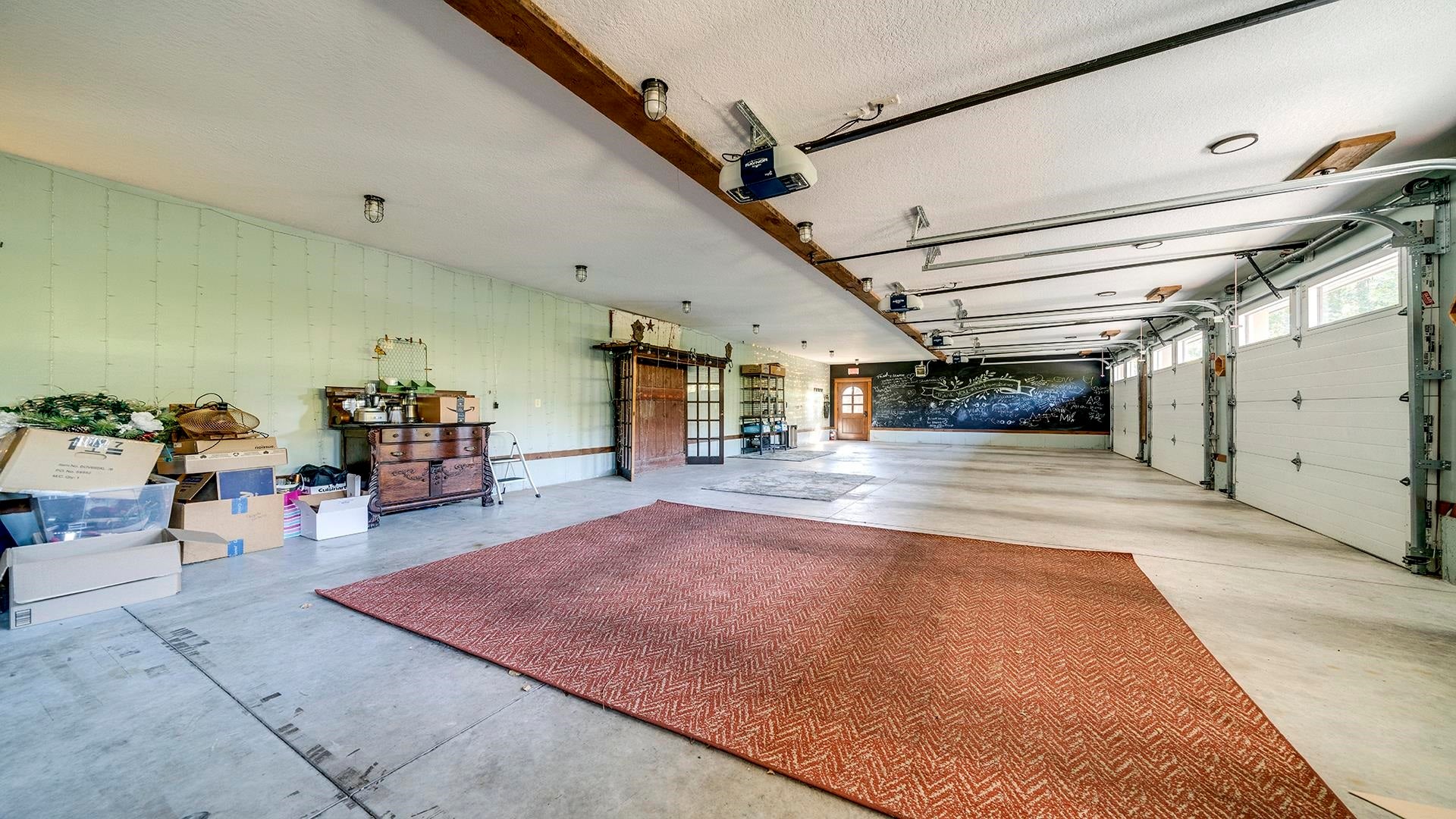 Franklin Grove, Illinois, 61031, United States, 9 Bedrooms Bedrooms, ,9 BathroomsBathrooms,Residential,Active,1965785