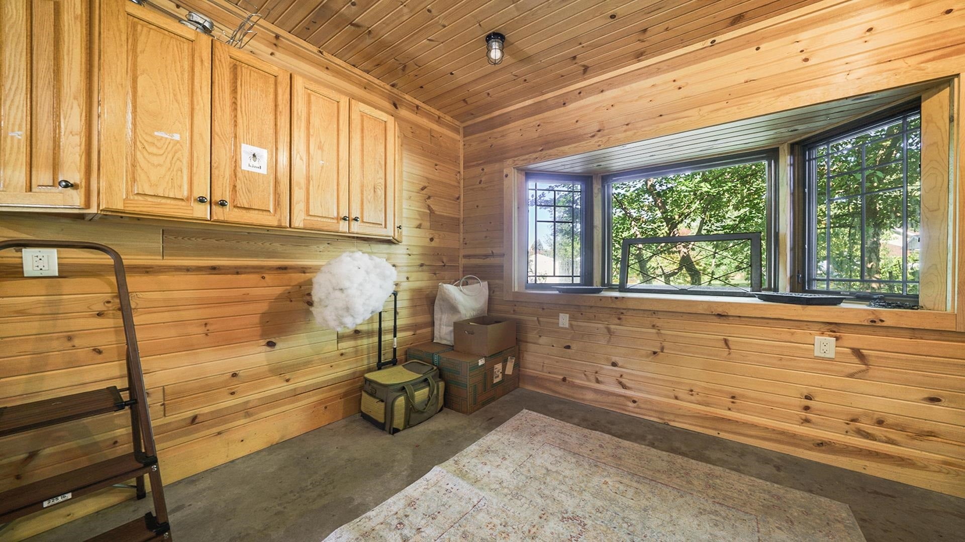 Franklin Grove, Illinois, 61031, United States, 9 Bedrooms Bedrooms, ,9 BathroomsBathrooms,Residential,Active,1965785