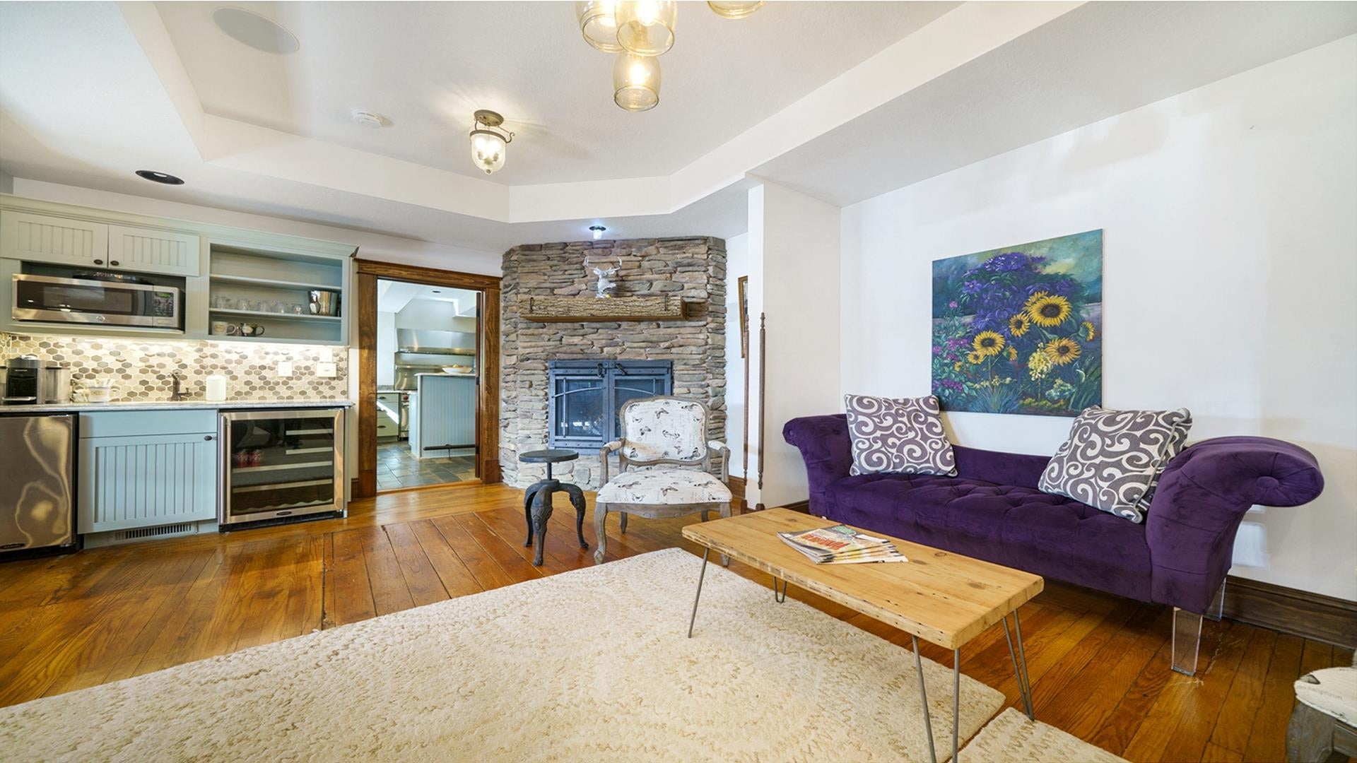 Franklin Grove, Illinois, 61031, United States, 9 Bedrooms Bedrooms, ,9 BathroomsBathrooms,Residential,Active,1965785