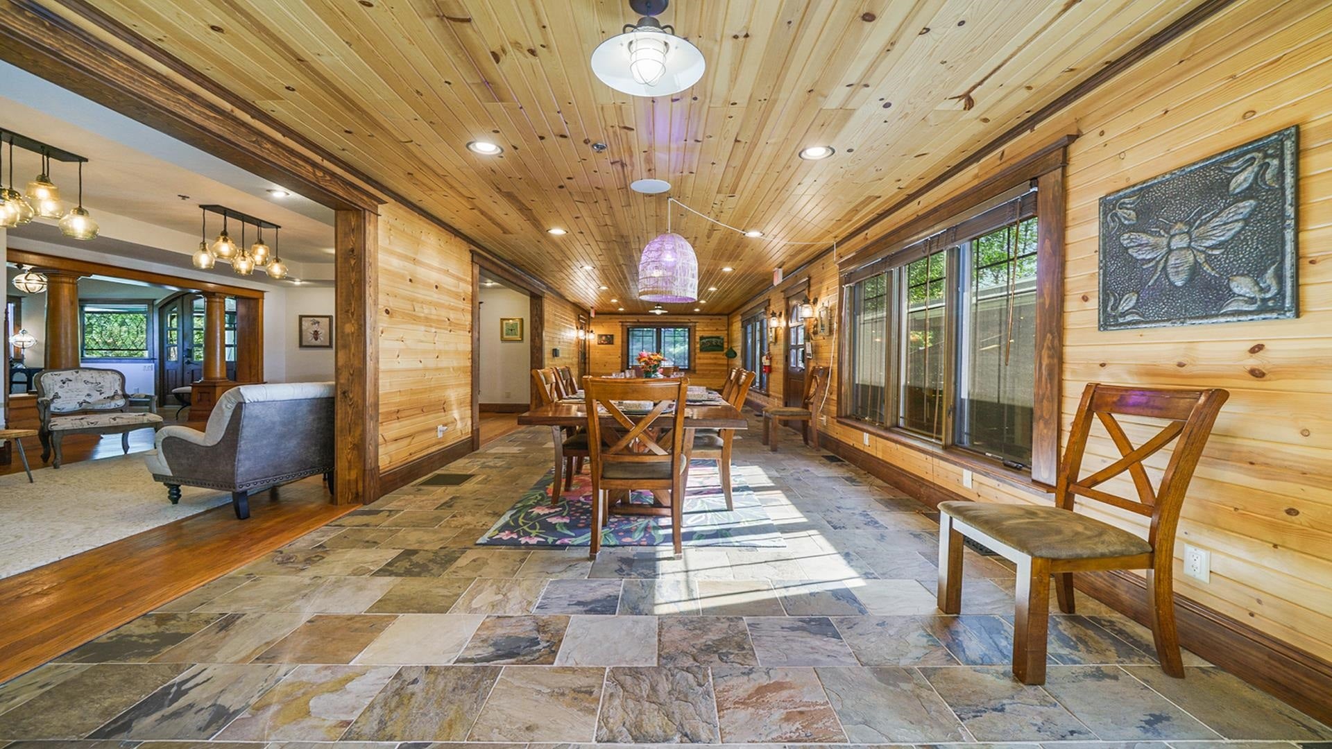 Franklin Grove, Illinois, 61031, United States, 9 Bedrooms Bedrooms, ,9 BathroomsBathrooms,Residential,Active,1965785