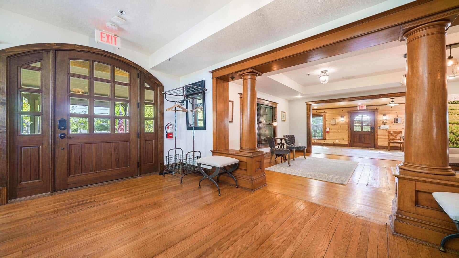 Franklin Grove, Illinois, 61031, United States, 9 Bedrooms Bedrooms, ,9 BathroomsBathrooms,Residential,Active,1965785