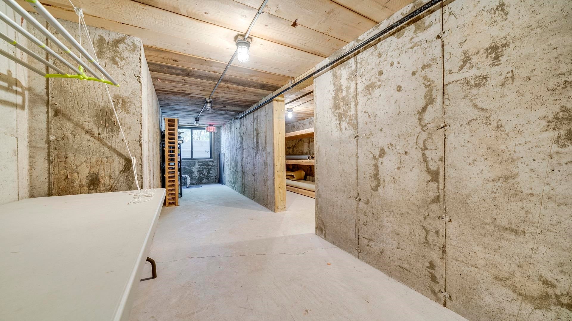 Franklin Grove, Illinois, 61031, United States, 9 Bedrooms Bedrooms, ,9 BathroomsBathrooms,Residential,Active,1965785