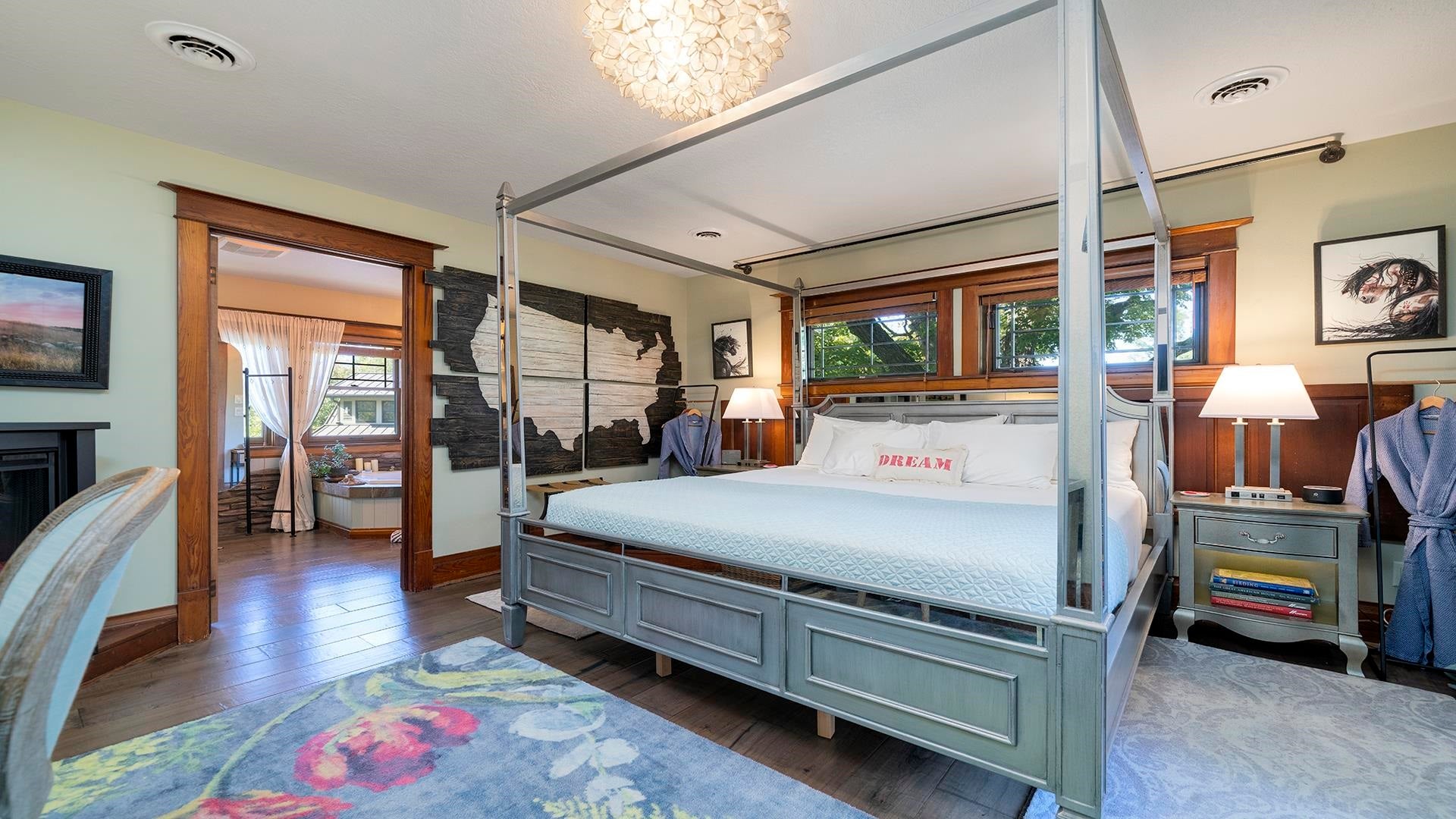 Franklin Grove, Illinois, 61031, United States, 9 Bedrooms Bedrooms, ,9 BathroomsBathrooms,Residential,Active,1965785