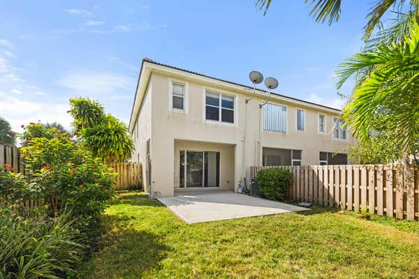 9651 LAGO DR, BOYNTON BEACH, FL 33472 - Image 1