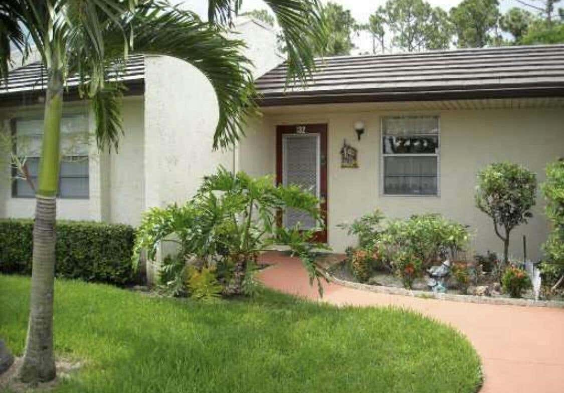 132 LAKE OLIVE DR # 132, WEST PALM BEACH, FL 33411, photo 1 of 23