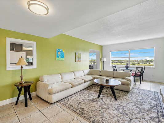 1060 CRYSTAL LAKE DR APT 404, DEERFIELD BEACH, FL 33064 - Image 1