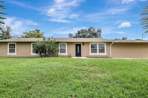 392 SW LAKEHURST DR, PORT SAINT LUCIE, FL 34983 - Image 1