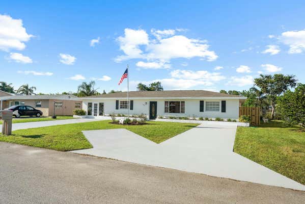 2047 SE MONROE ST, STUART, FL 34997 - Image 1