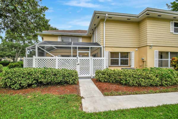 4702 ROXBURY CT, BOYNTON BEACH, FL 33436, photo 2 of 33