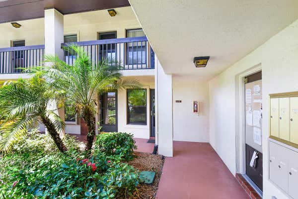 771 SW SOUTH RIVER DR APT 103, STUART, FL 34997, photo 3 of 37