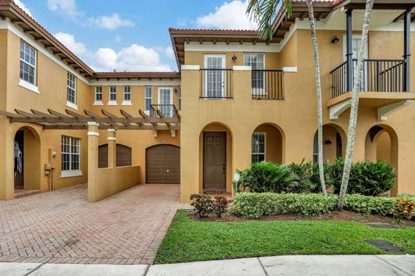 6986 JULIA GARDENS DR, COCONUT CREEK, FL 33073 - Image 1