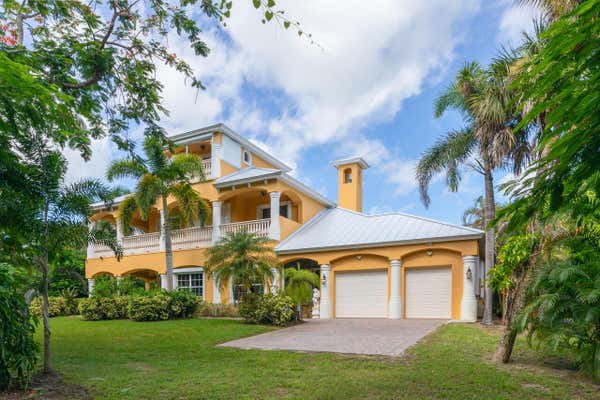 8053 S INDIAN RIVER DR, FORT PIERCE, FL 34982 - Image 1