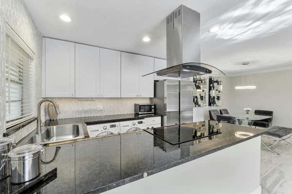 1100 NW 13TH ST APT 292D, BOCA RATON, FL 33486 - Image 1