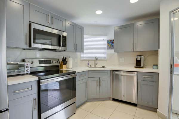 3810 VIA POINCIANA APT 401, LAKE WORTH, FL 33467 - Image 1