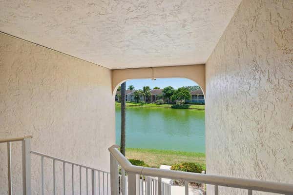 13770 ONEIDA DR APT D2, DELRAY BEACH, FL 33446, photo 4 of 28