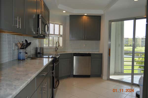 3593 BIRDIE DR APT 204, LAKE WORTH, FL 33467 - Image 1