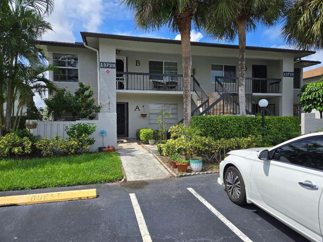 13729 DATE PALM CT APT B, DELRAY BEACH, FL 33484, photo 1 of 70