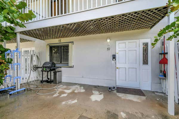 326 W PINE ST APT 19, LANTANA, FL 33462, photo 4 of 26