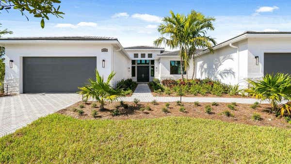 1732 SW ENGLISH GARDEN DR, PALM CITY, FL 34990 - Image 1