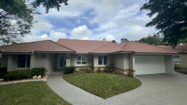 22758 PINEWOOD CT, BOCA RATON, FL 33433 - Image 1