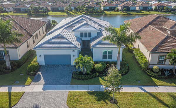 8711 SW FLUTTO WAY, PORT SAINT LUCIE, FL 34987 - Image 1