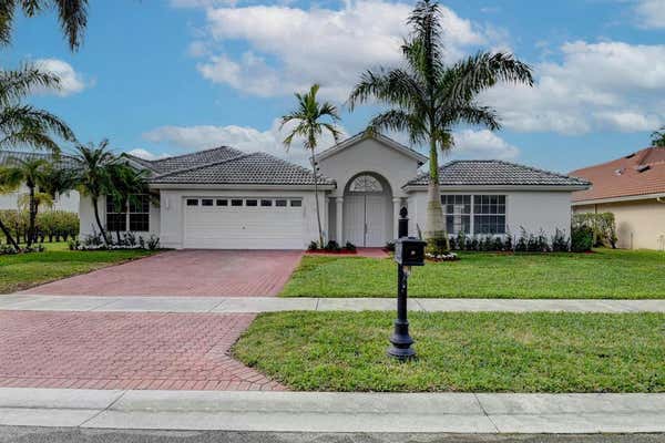 10862 BAL HARBOR DR, BOCA RATON, FL 33498 - Image 1