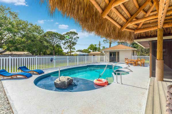 2550 SE CALAIS ST, PORT SAINT LUCIE, FL 34952 - Image 1