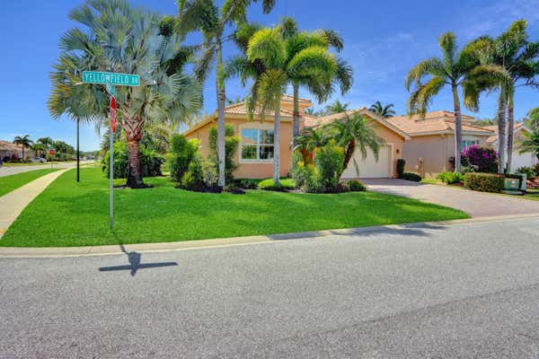 10067 YELLOWFIELD DR, BOYNTON BEACH, FL 33473, photo 3 of 36