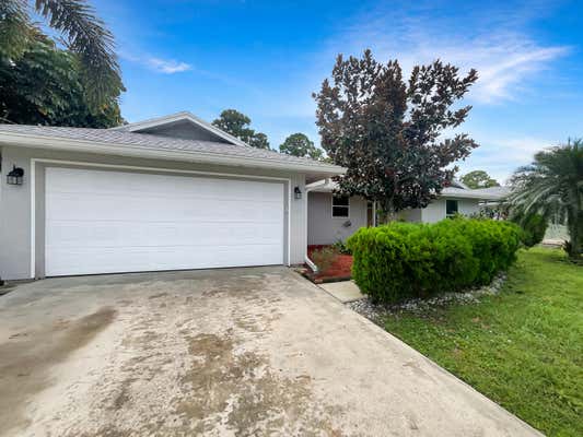 310 SE CROSSPOINT DR, PORT SAINT LUCIE, FL 34983 - Image 1