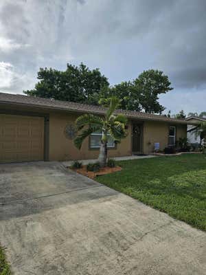 835 SANDIA AVE, PORT SAINT LUCIE, FL 34983, photo 2 of 32