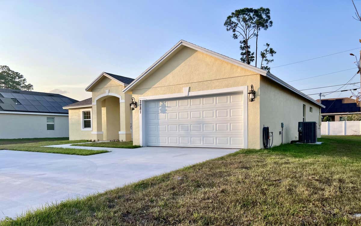 2281 SW IMPORT DR, PORT SAINT LUCIE, FL 34953, photo 1 of 13